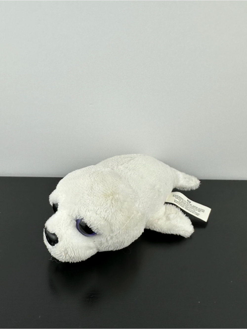 Russ Berrie Rare Lil Peepers Icy White Seal 6” Big Purple Eyes Plush Peeper